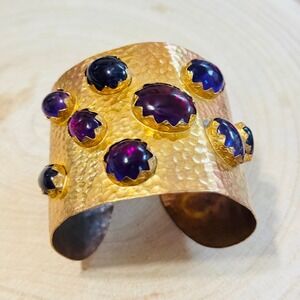 VTG runway Regal cuff bracelet Statement amethyst cabochon hammered High end